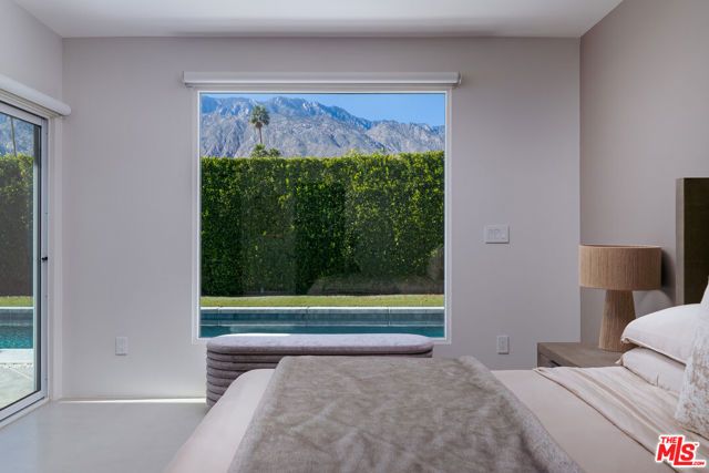 2280 Paseo Roseta, Palm Springs, CA 92262