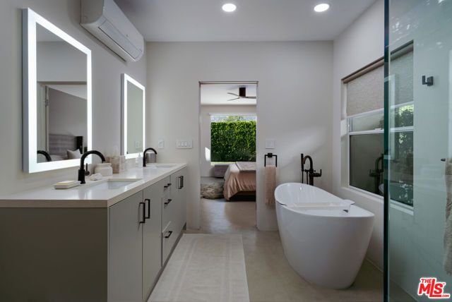 2280 Paseo Roseta, Palm Springs, CA 92262