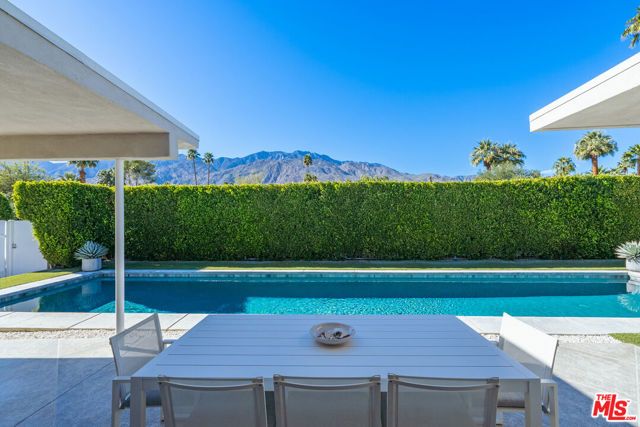 2280 Paseo Roseta, Palm Springs, CA 92262