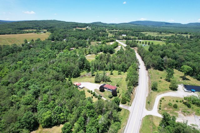 10780 Tennessee 68, Grandview, TN 37337