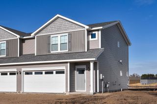 39743 Fallbrook Avenue, North Branch, MN 55056