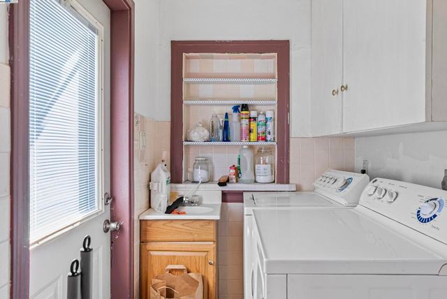 937 Helen Ave, San Leandro, CA 94577