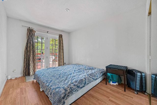 937 Helen Ave, San Leandro, CA 94577