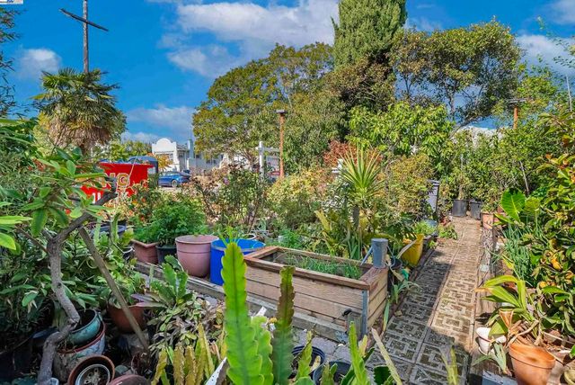 937 Helen Ave, San Leandro, CA 94577