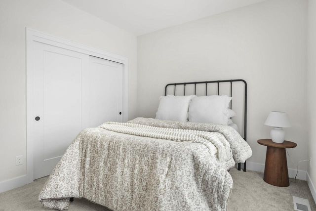 6854 Karolina Way, Sun Prairie, WI 53590