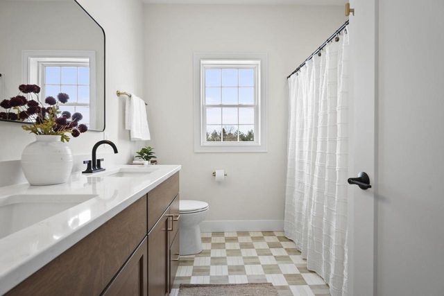 6854 Karolina Way, Sun Prairie, WI 53590