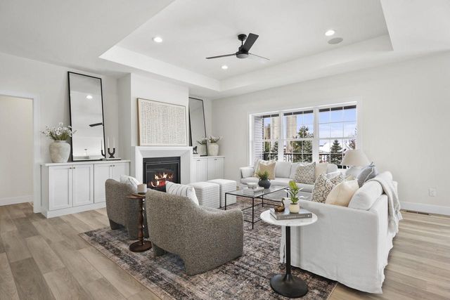 6854 Karolina Way, Sun Prairie, WI 53590