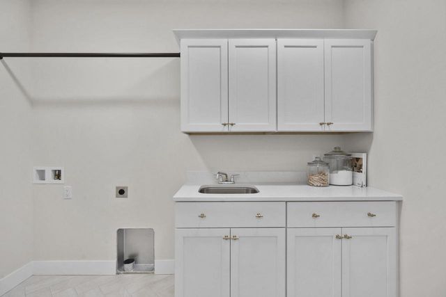 6854 Karolina Way, Sun Prairie, WI 53590