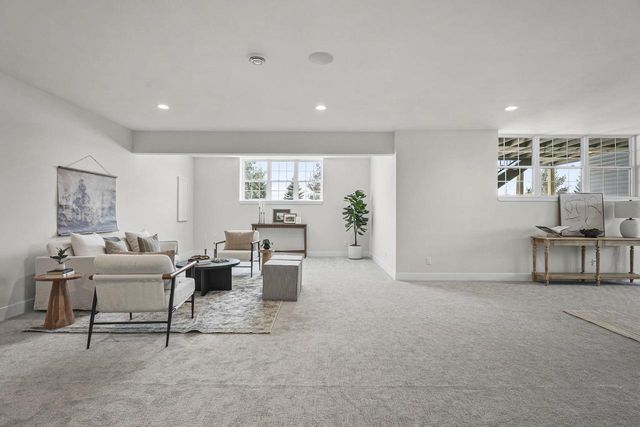 6854 Karolina Way, Sun Prairie, WI 53590