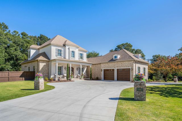 404 Club Dr., Myrtle Beach, SC 29572