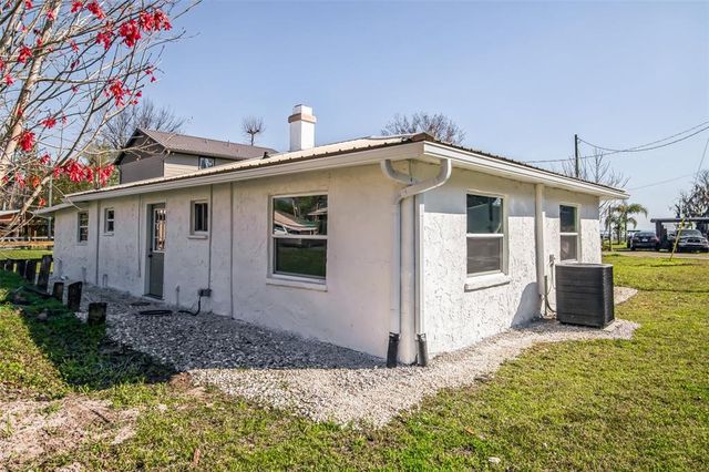 9400 NE 307TH COURT, Fort Mc Coy, FL 32134