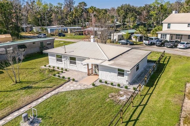 9400 NE 307TH COURT, Fort Mc Coy, FL 32134
