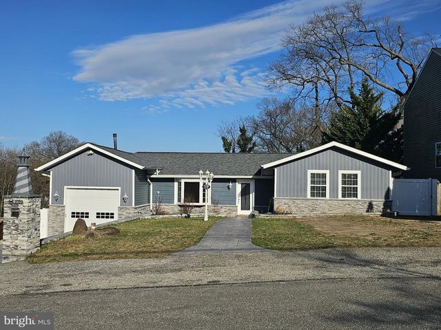 7719 SUITT DR, Pasadena, MD 21122