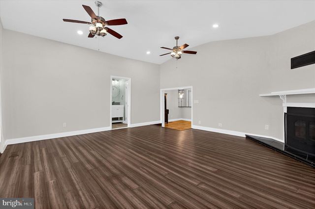 7719 SUITT DR, Pasadena, MD 21122