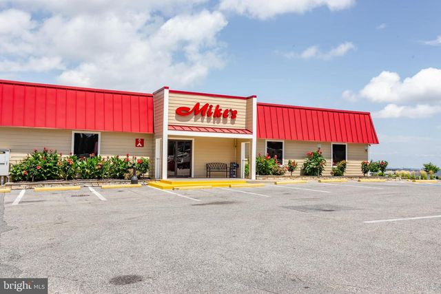 7719 SUITT DR, Pasadena, MD 21122