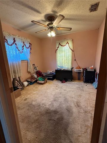 3414 Crest Lake Dr, Corpus Christi, TX 78415