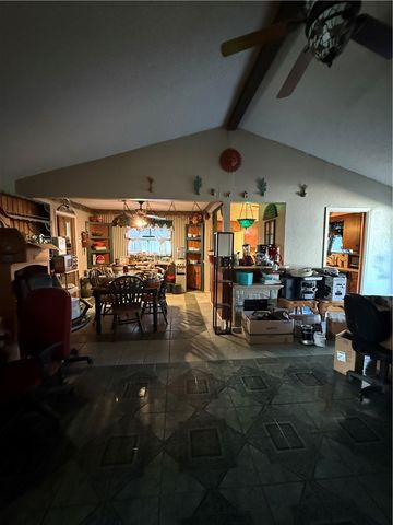 3414 Crest Lake Dr, Corpus Christi, TX 78415