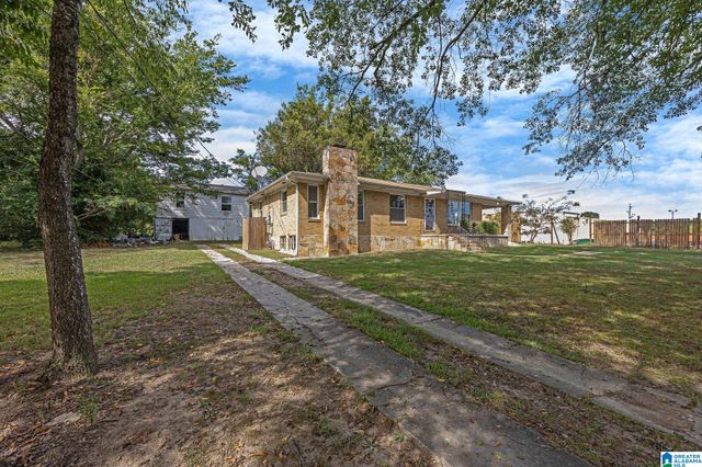 4 21ST AVENUE NW, Center Point, AL 35215