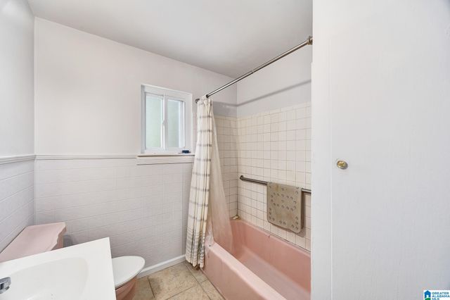 4 21ST AVENUE NW, Center Point, AL 35215