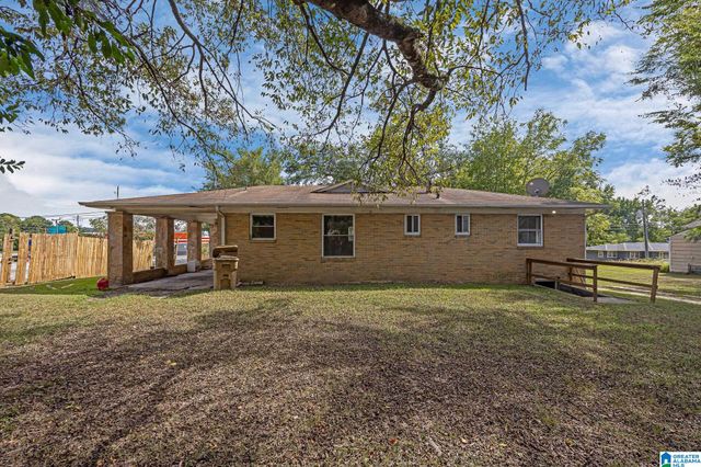 4 21ST AVENUE NW, Center Point, AL 35215