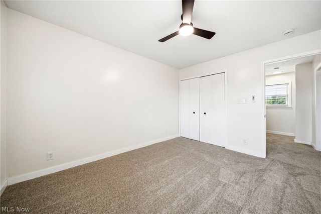 6824 Beacon Drive D, Mentor, OH 44060