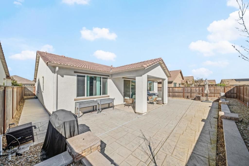 Image 31 of property listing at 9264 Odyssey Circle, Elk Grove, CA 95624