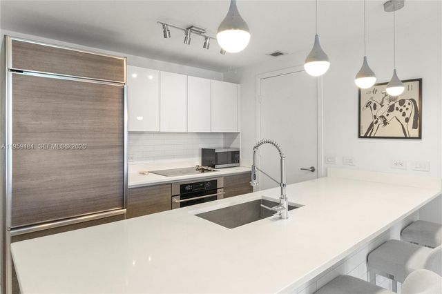 1100 S Miami Ave 1609, Miami, FL 33130