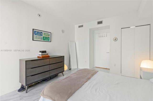 1100 S Miami Ave 1609, Miami, FL 33130