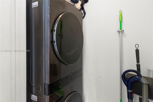 1100 S Miami Ave 1609, Miami, FL 33130