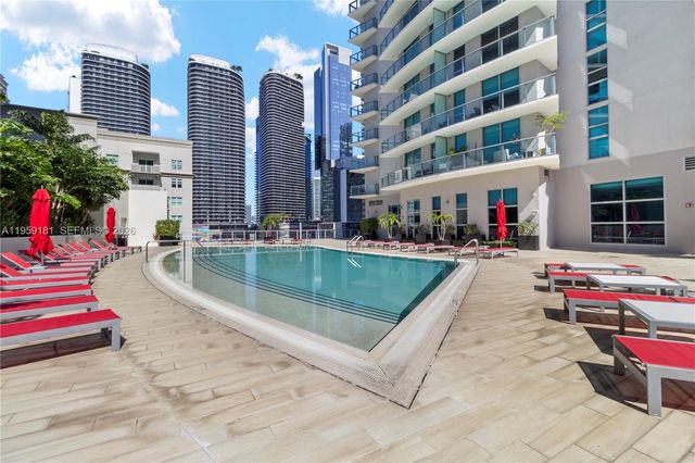 1100 S Miami Ave 1609, Miami, FL 33130