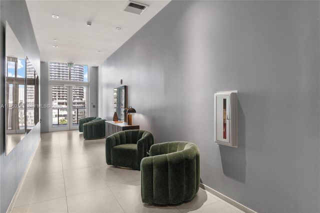 1100 S Miami Ave 1609, Miami, FL 33130