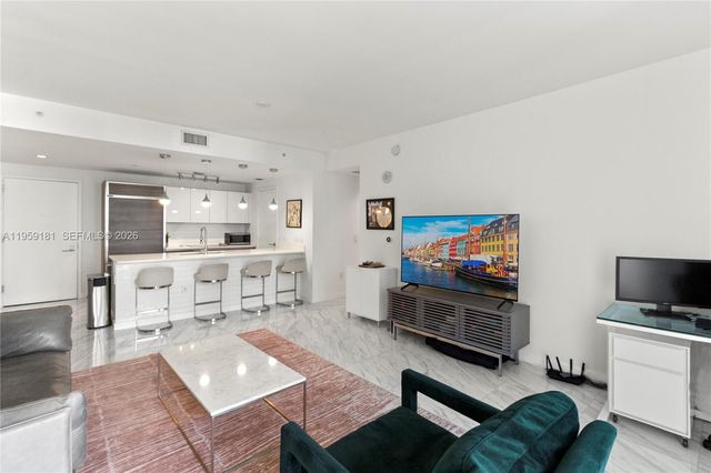 1100 S Miami Ave 1609, Miami, FL 33130