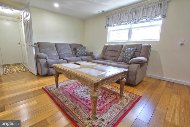 1206 NASSAU RD, Warminster, PA 18974