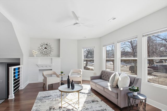 9953 S Prospect Avenue, Chicago, IL 60643