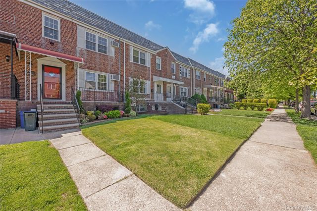 7334 174th Street, Fresh Meadows, NY 11366