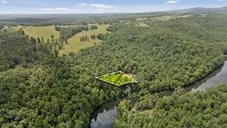 279 Bear Den Trail, Grandview, TN 37337