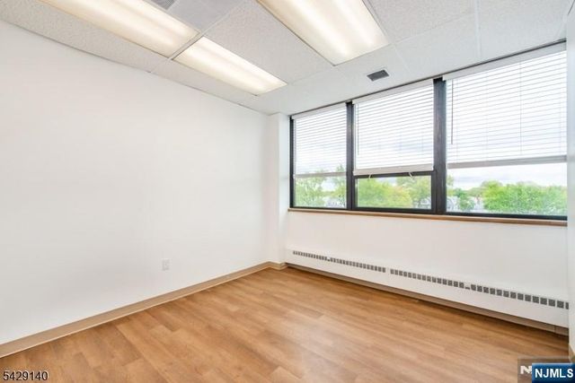 280 Harrison Street 302, East Orange, NJ 07018