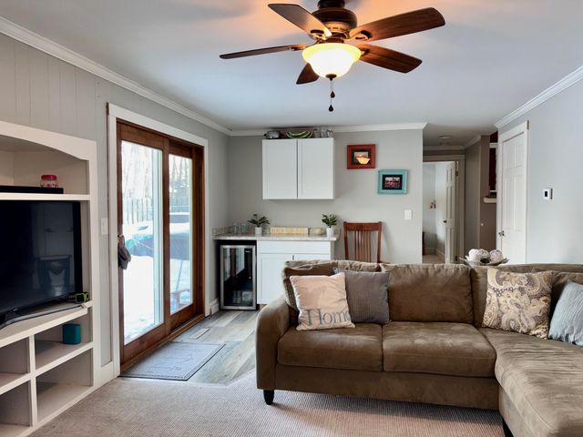 1324 Crandall Avenue, Norton Shores, MI 49441