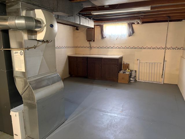 1324 Crandall Avenue, Norton Shores, MI 49441