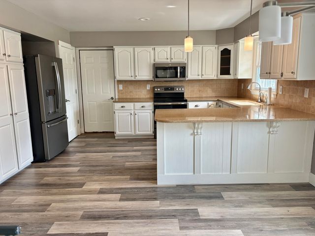 1324 Crandall Avenue, Norton Shores, MI 49441