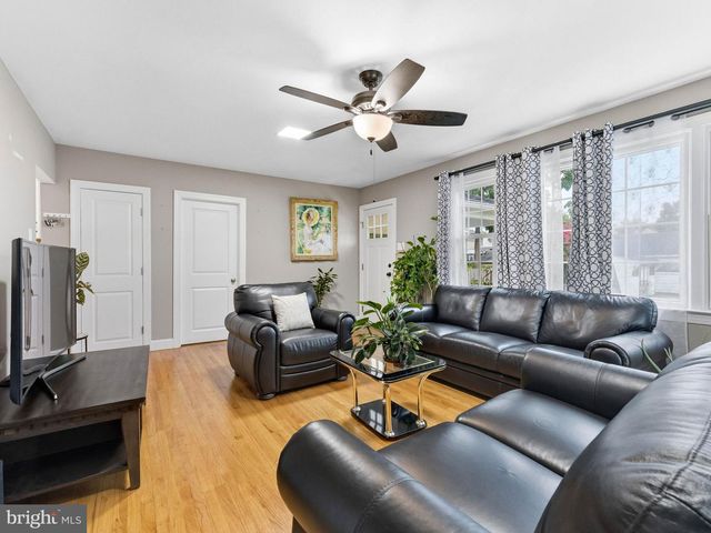 6304 HARVEY AVE, Pennsauken, NJ 08109