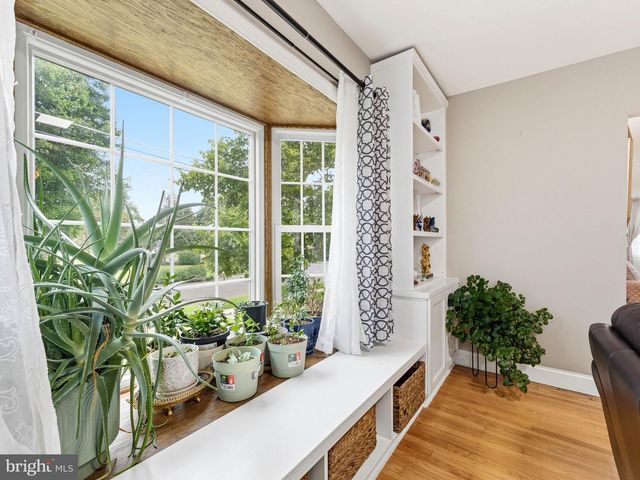 6304 HARVEY AVE, Pennsauken, NJ 08109