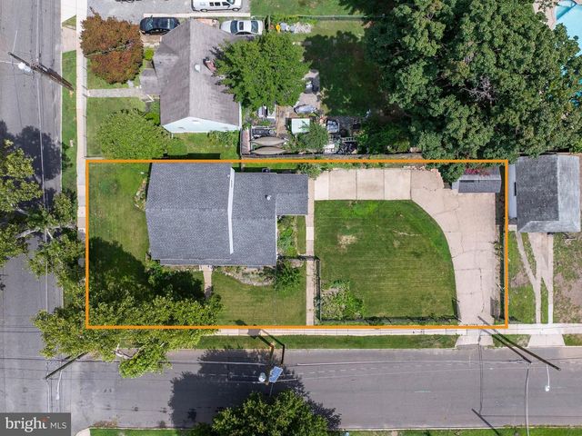 6304 HARVEY AVE, Pennsauken, NJ 08109