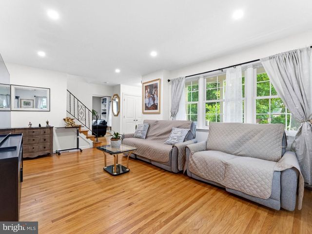 6304 HARVEY AVE, Pennsauken, NJ 08109