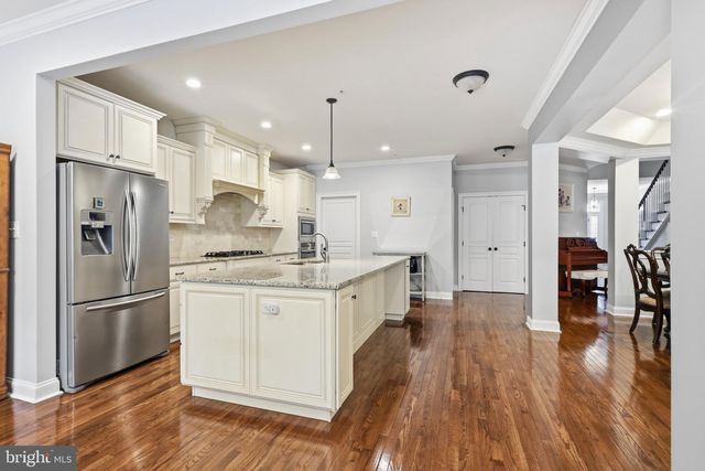 112 WELLINGTON DR, Media, PA 19063