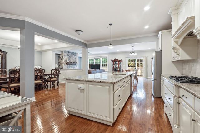 112 WELLINGTON DR, Media, PA 19063
