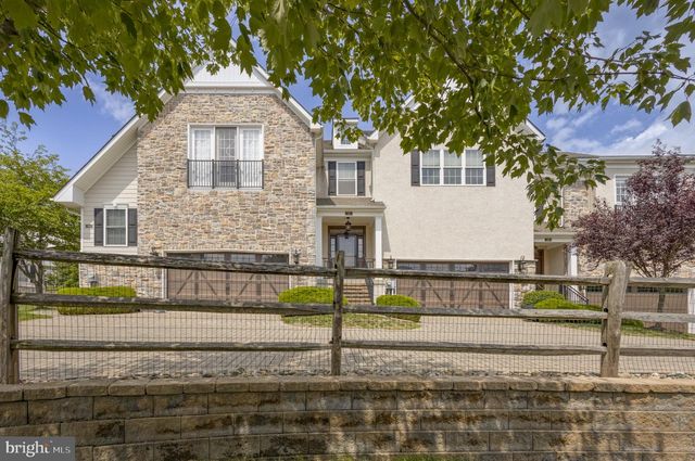 112 WELLINGTON DR, Media, PA 19063