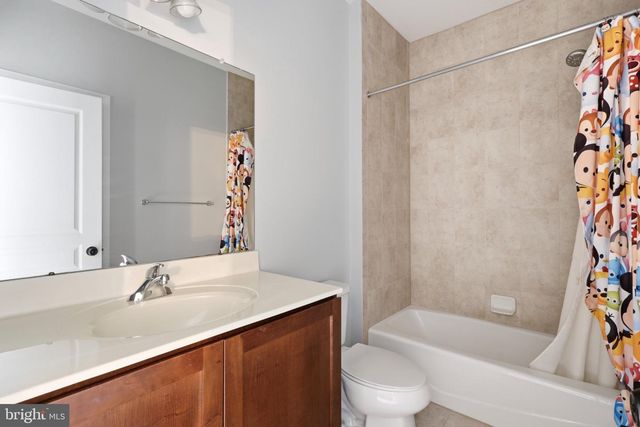112 WELLINGTON DR, Media, PA 19063