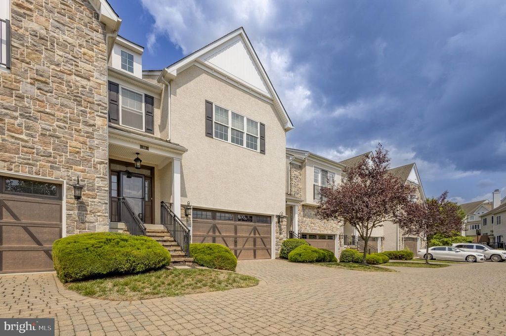 112 WELLINGTON DR, Media, PA 19063