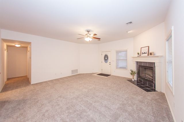 11922 Valley Avenue, Collinsville, OK 74021